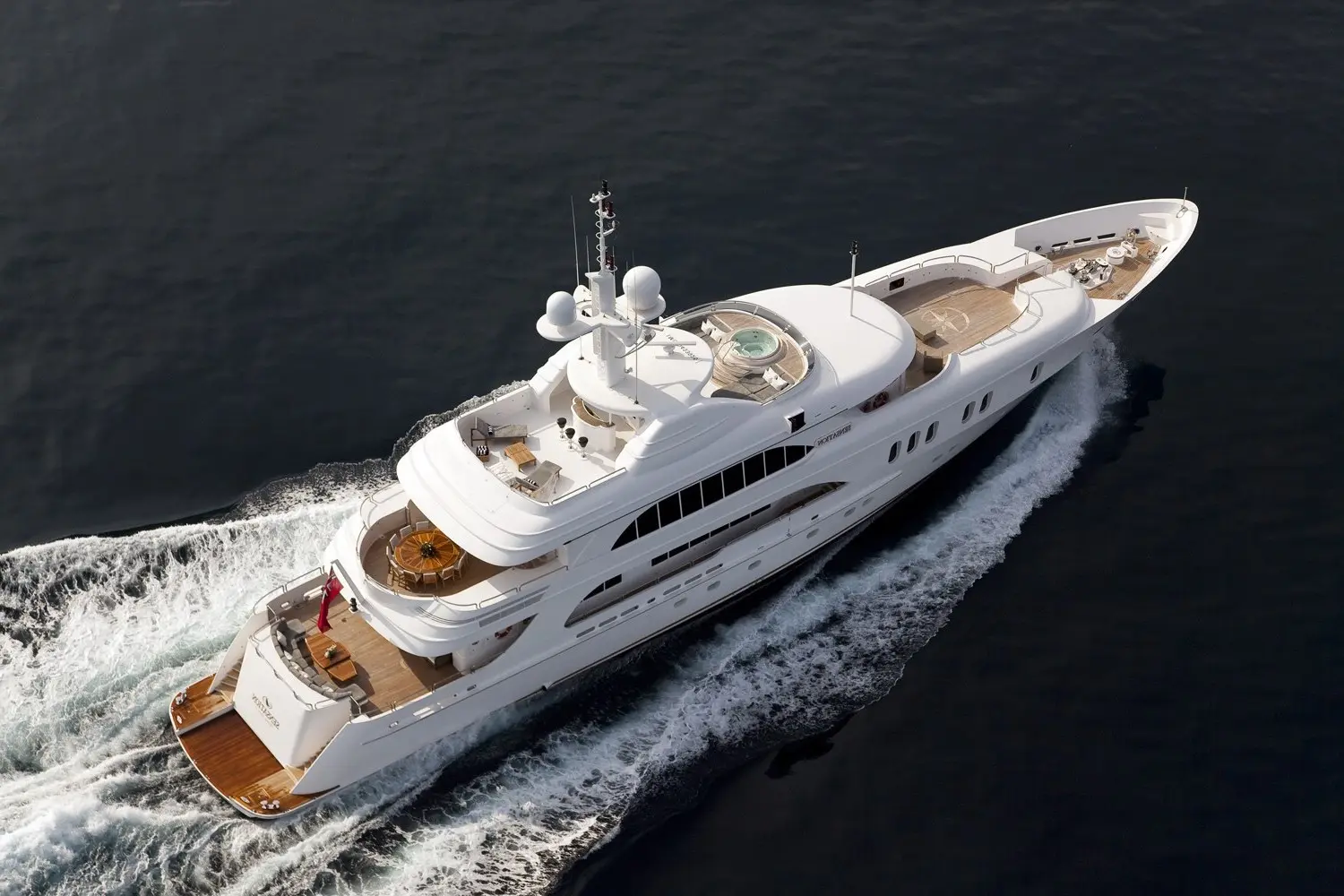 Athena 170 yacht in Dubai