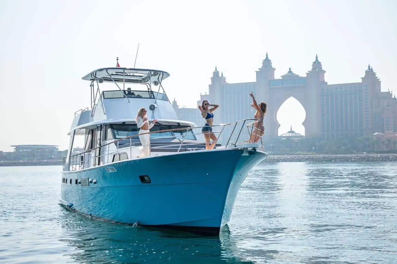 Zenith 64 yacht in Dubai
