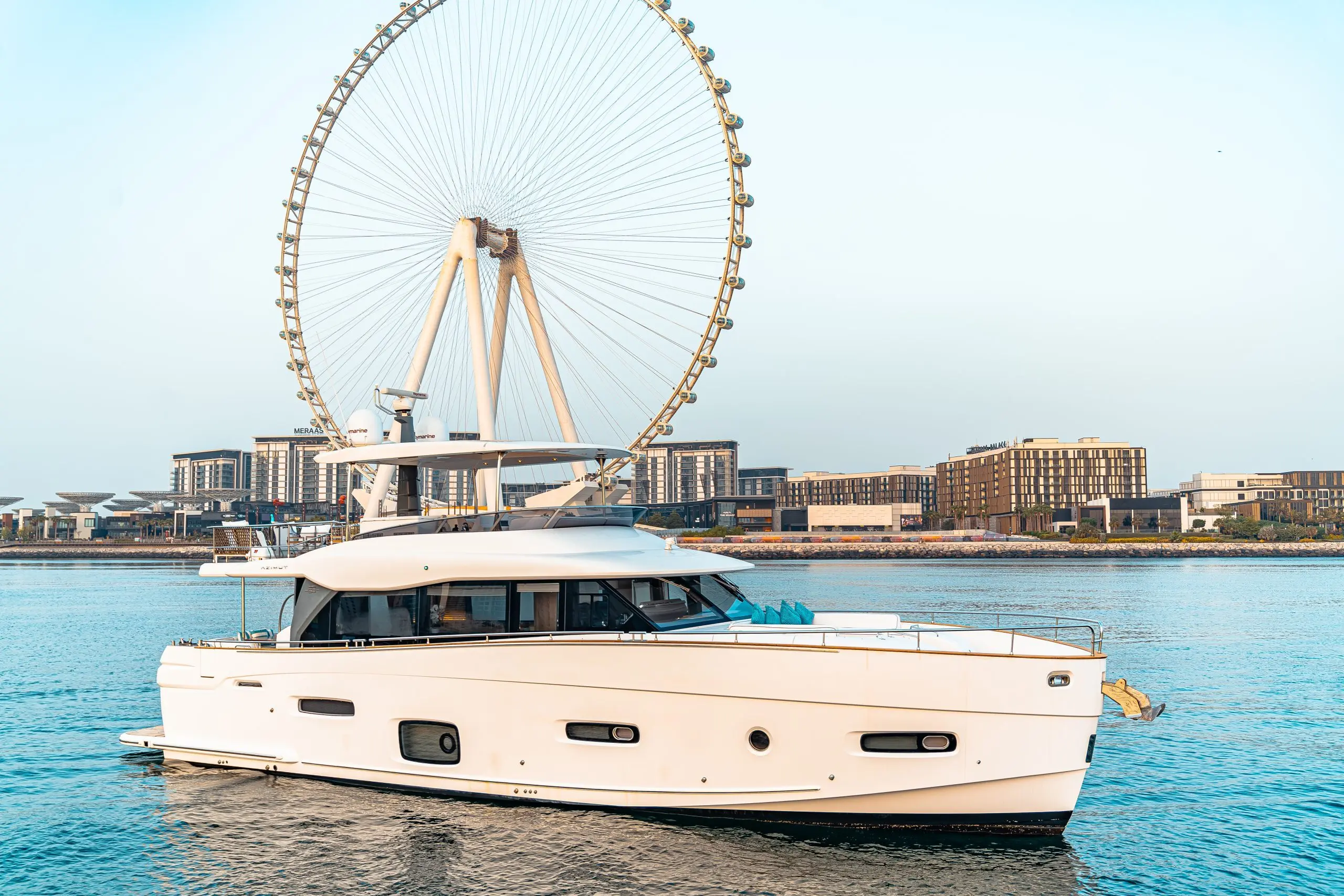 Azimut 70 Miguería yacht in Dubai