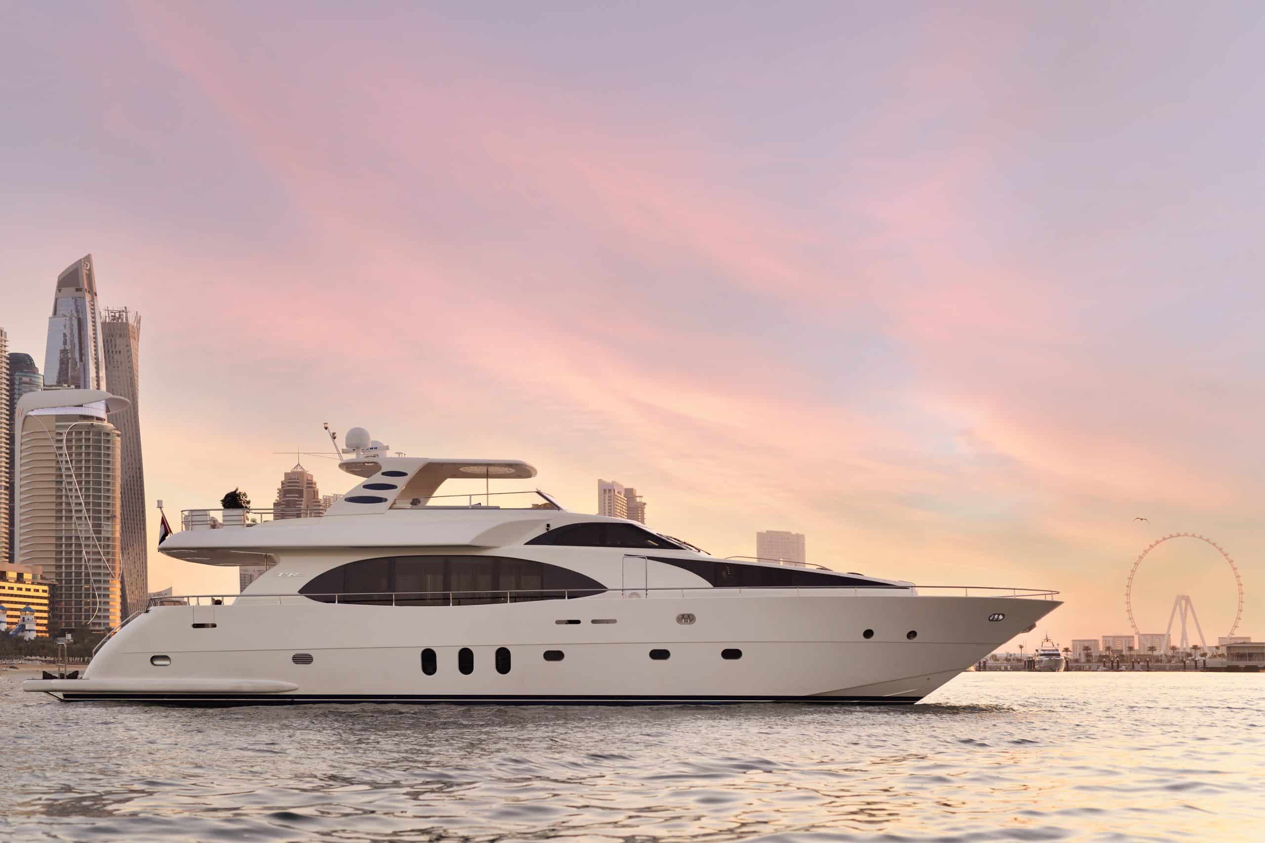 Haigan yacht in Dubai